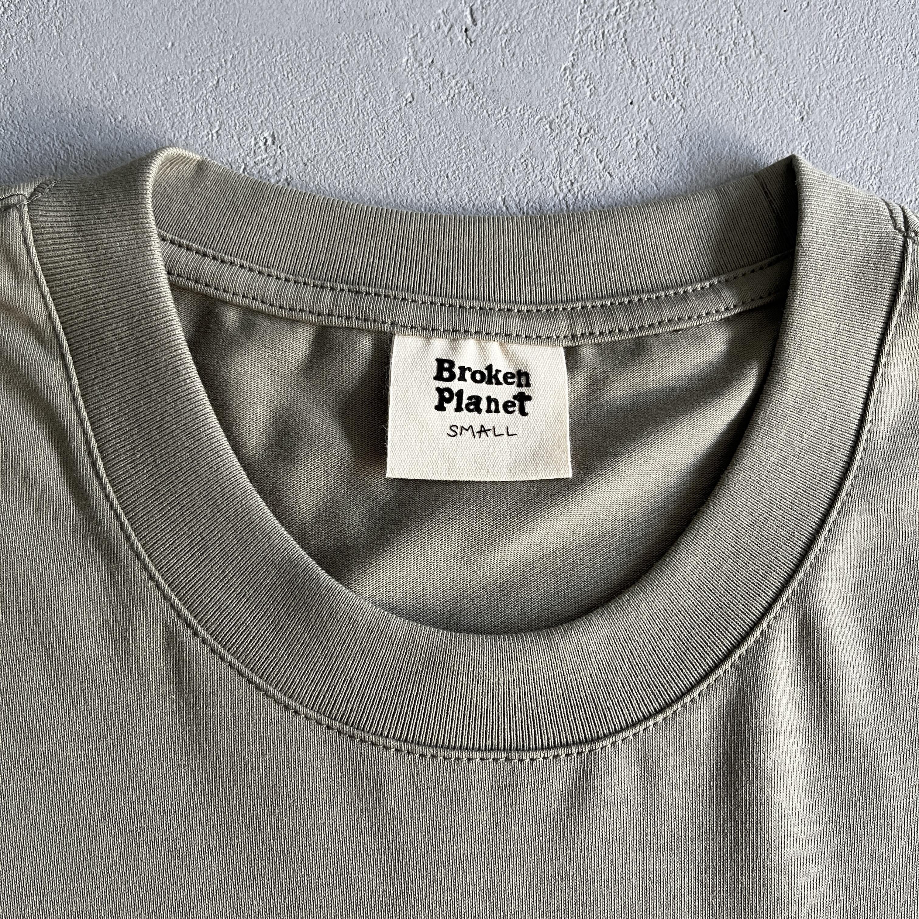 Broken P Three Skull Space TShirt
